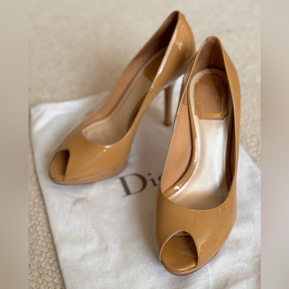 Christian Dior Patent Leather Peep Toe Nude Pumps. Size 36.5 EU. No scratches.